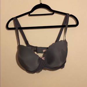 Victoria’s Secret Dream angles Demi bra